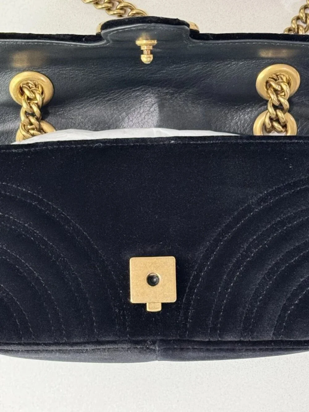 NEW Gucci GG Marmont Matelasse Velvet Small Shoulder Handbag Crossbody Black - Picture 11 of 16
